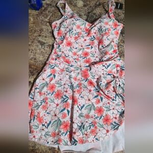 1 Piece Swimsuit With Attached Skirt